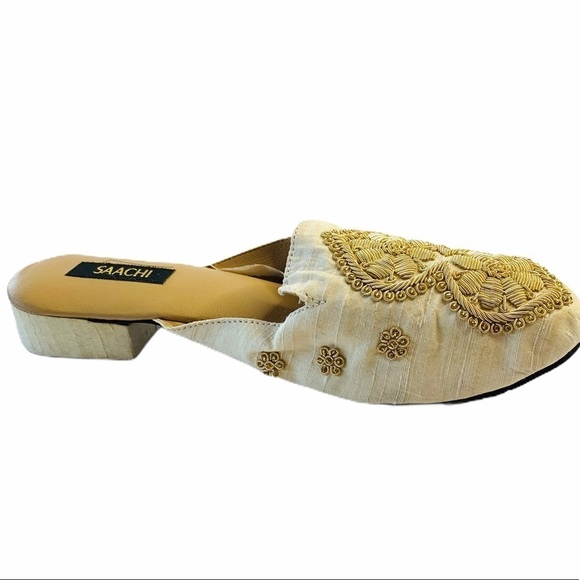 SAACHI Shoes - SAACHI Silk Embroidered Slides size 7